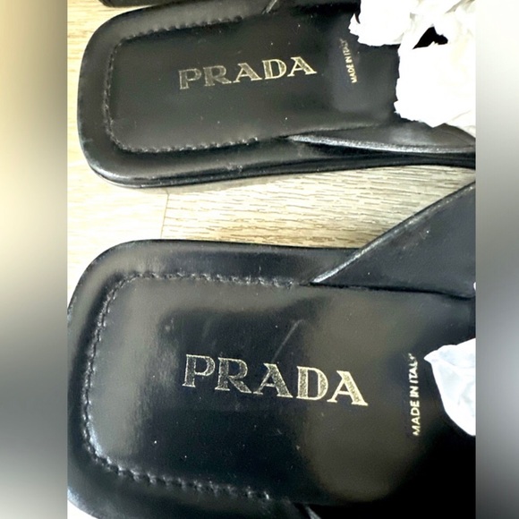PRADA Calfakin Leather thong slides - Picture 7 of 8